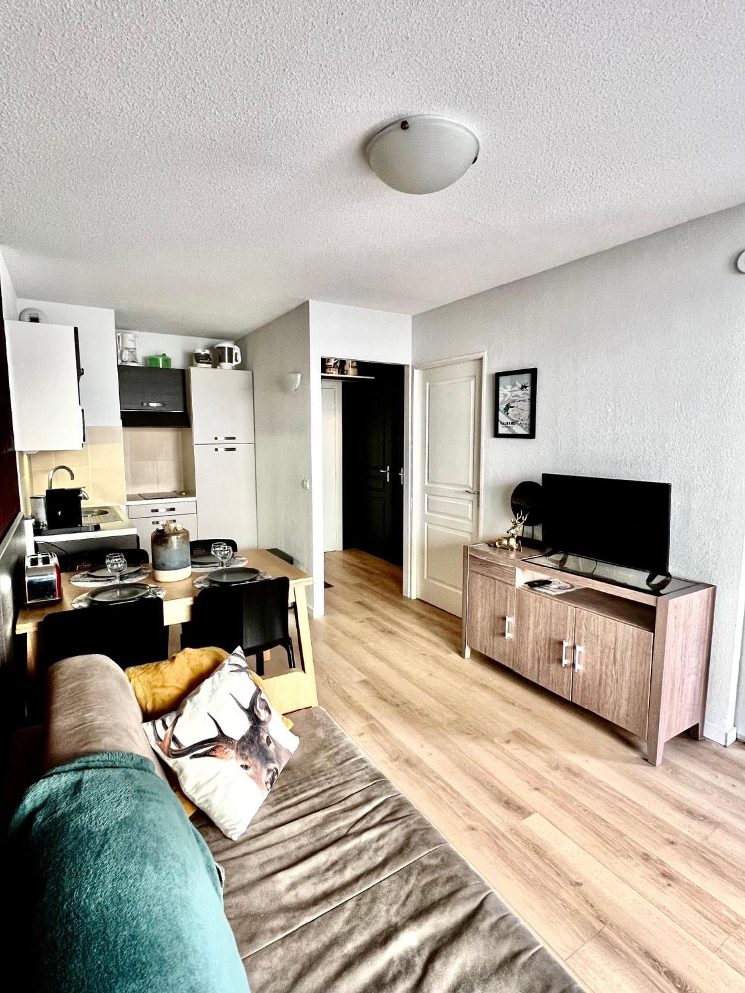 Appartement Familial Avec Parking Centre Valberg Péone المظهر الخارجي الصورة